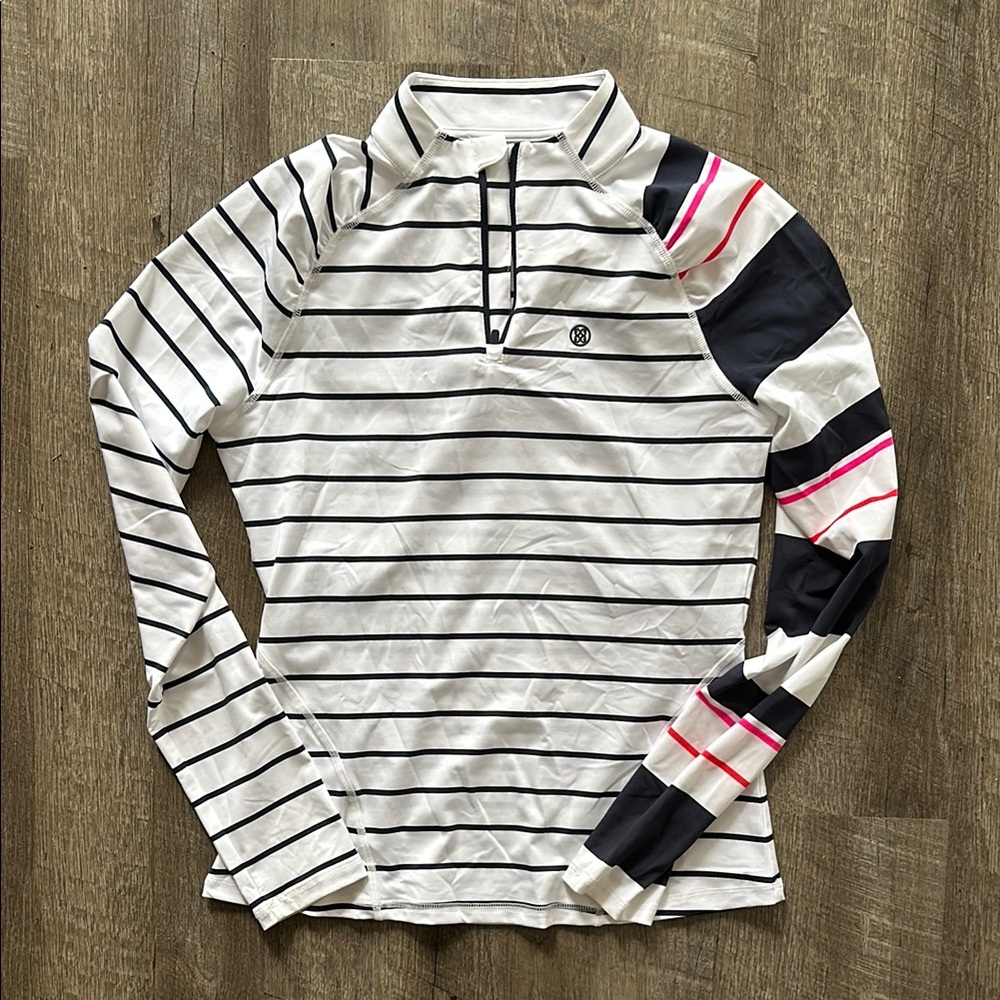 G/FORE White and Blue Long Sleeve quarter zip with Modern Design